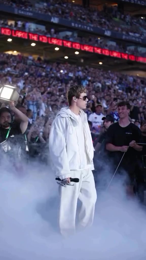 Video thumbnail: The Kid LAROI Tour Prep 1